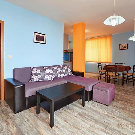 Apartments Dimitrovi Pomorie Luaran gambar