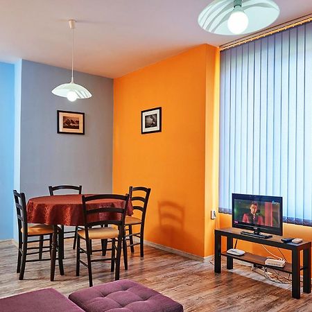 Apartments Dimitrovi Pomorie Luaran gambar
